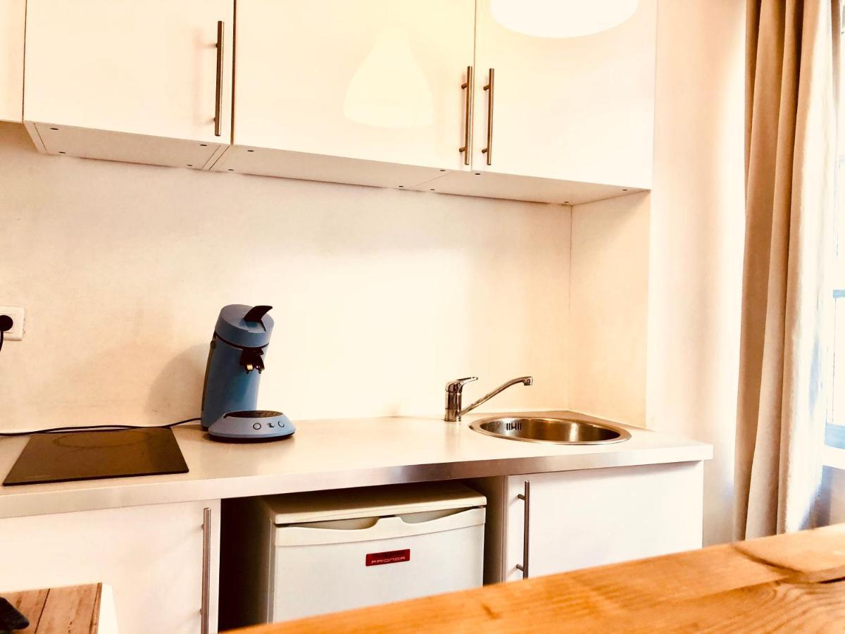 Jungle Hyper Centre Apartment นีมส์ ภายนอก รูปภาพ
